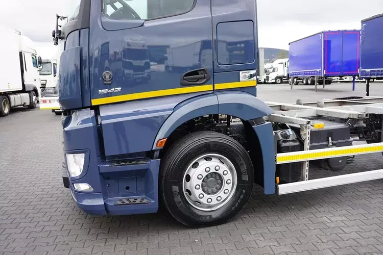 Mercedes zdjęcie 18