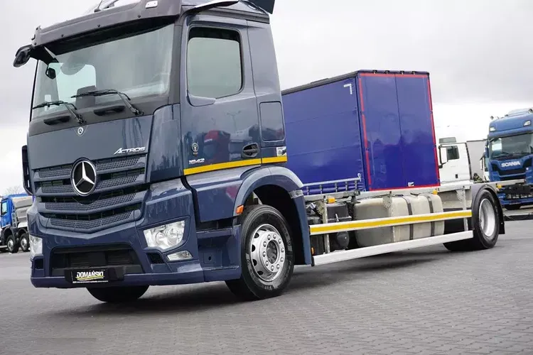 Mercedes zdjęcie 22