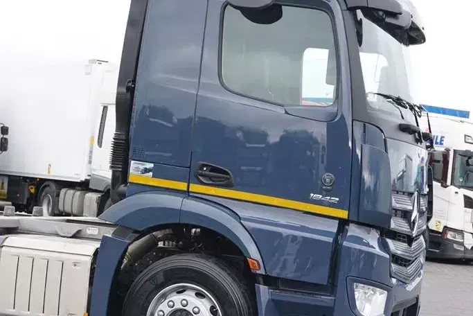 Mercedes zdjęcie 29