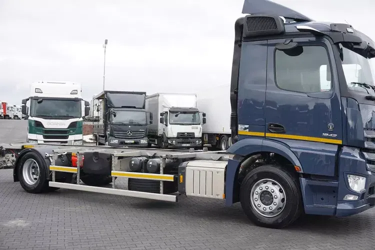 Mercedes zdjęcie 30