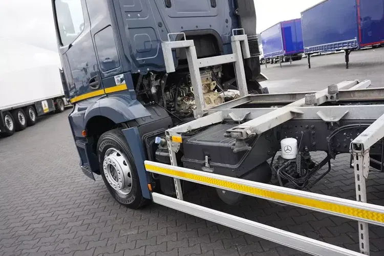 Mercedes zdjęcie 36