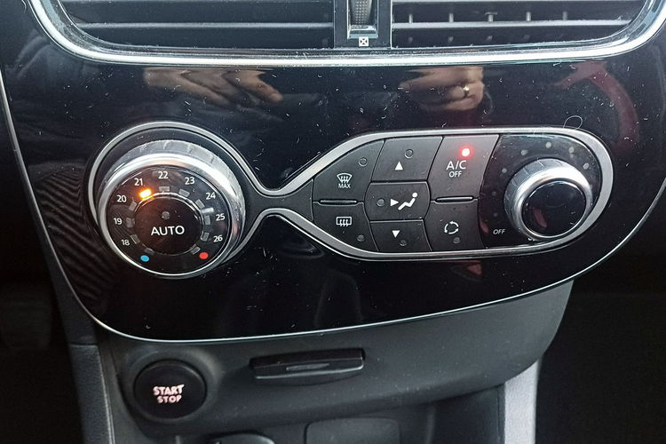 Renault Clio 1.2 TCE 120 Navi LED Panorama zdjęcie 18