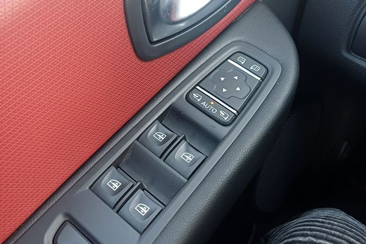 Renault Clio 1.2 TCE 120 Navi LED Panorama zdjęcie 19