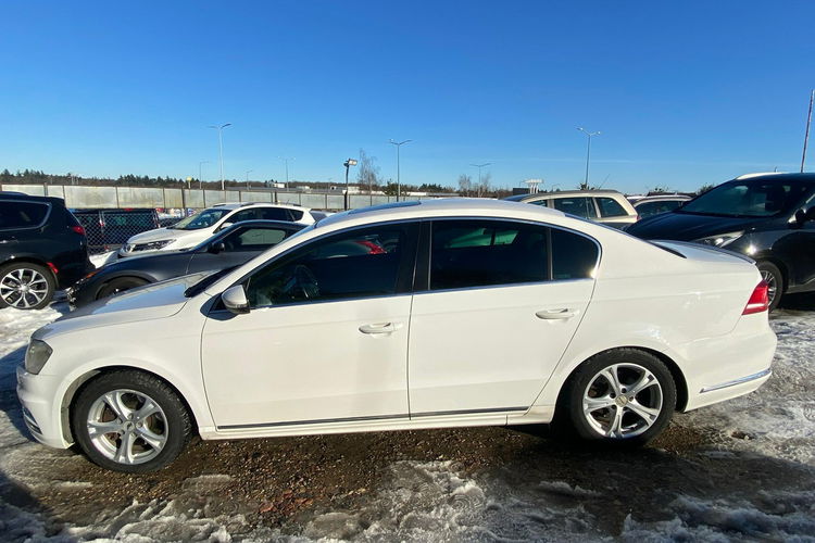Volkswagen Passat 2.0tdi 177KM 4-Motion R-Line skóry ledy bi xenon Webasto 1.r. Gwarancj zdjęcie 10