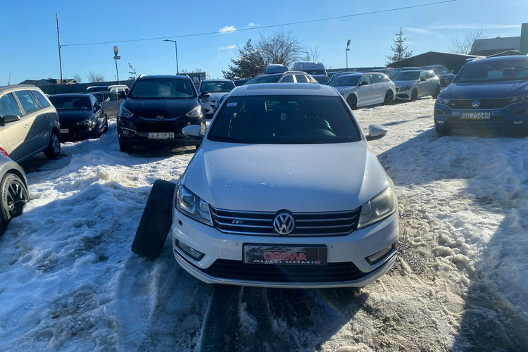Volkswagen Passat 2.0tdi 177KM 4-Motion R-Line skóry ledy bi xenon Webasto 1.r. Gwarancj zdjęcie 25