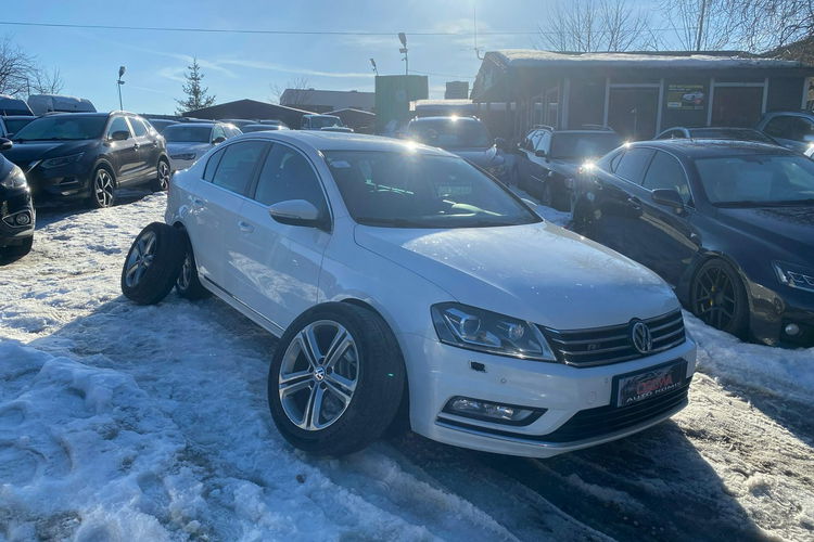 Volkswagen Passat 2.0tdi 177KM 4-Motion R-Line skóry ledy bi xenon Webasto 1.r. Gwarancj zdjęcie 28