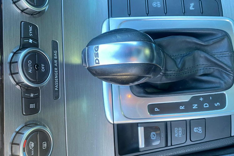 Volkswagen Passat 2.0tdi 177KM 4-Motion R-Line skóry ledy bi xenon Webasto 1.r. Gwarancj zdjęcie 42