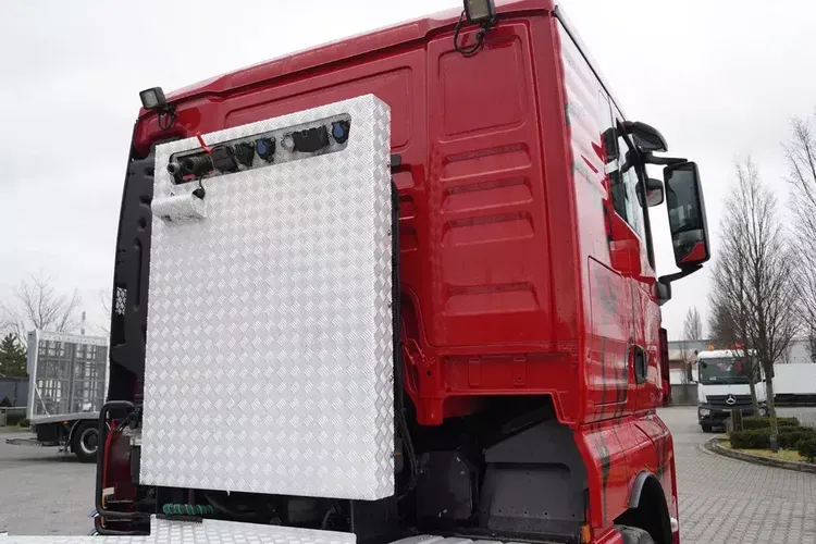 MAN TGX 33.640 6x4 / DMC 70000 kg / 280 tys. km zdjęcie 10