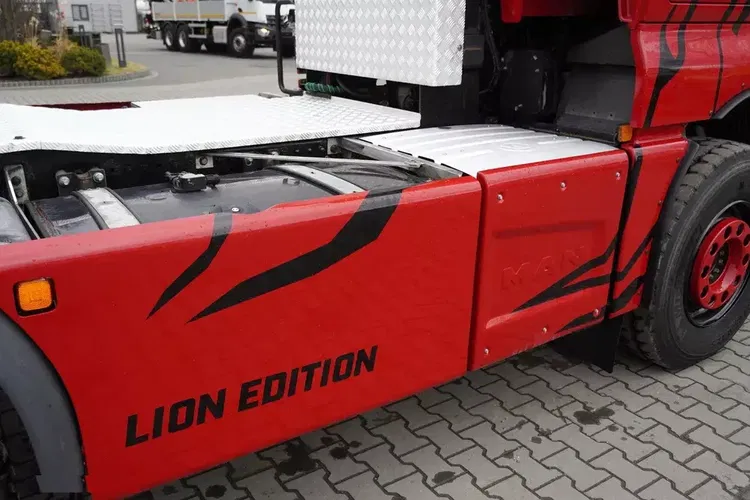 MAN TGX 33.640 6x4 / DMC 70000 kg / 280 tys. km zdjęcie 8