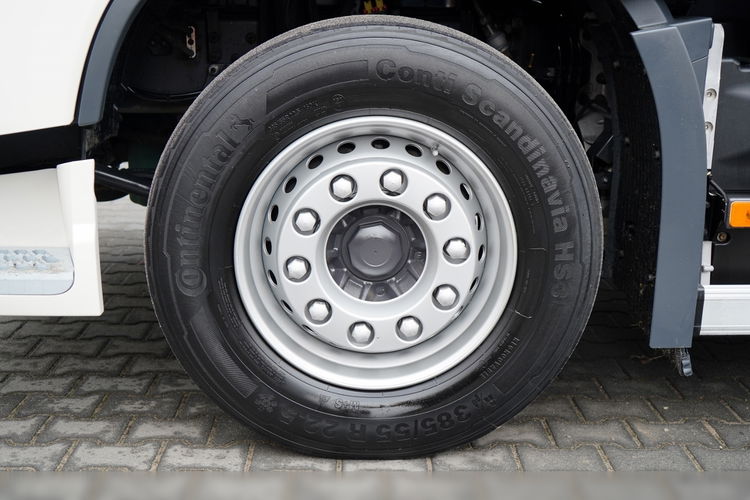 Volvo FH 500 / TANDEM PRZEJAZDOWY 120 M3 / WINDA / KLIMATYZACJA POSTOJOWA / + FRUEHAUF / OŚ PODNOSZONA / SAF / MOCNA PODŁOGA  4x2 zdjęcie 37