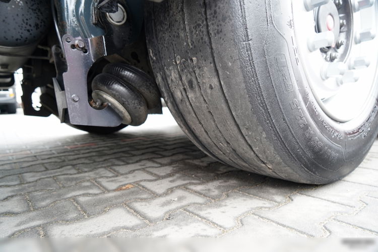 Volvo FH 500 / TANDEM PRZEJAZDOWY 120 M3 / WINDA / KLIMATYZACJA POSTOJOWA / + FRUEHAUF / OŚ PODNOSZONA / SAF / MOCNA PODŁOGA  4x2 zdjęcie 40