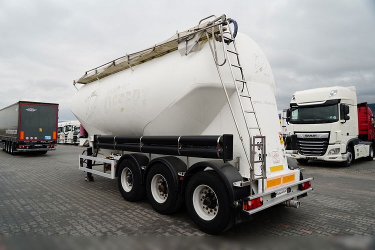 Feldbinder / CEMENTONACZEPA / 2 KOMORY / 37 000 L / SILOS / DO MATERIAŁÓW SYPKICH  / ALUFELGI zdjęcie 5