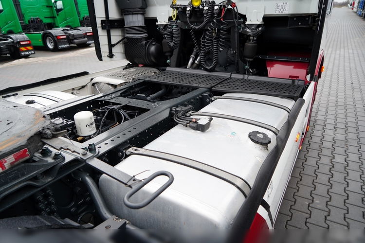 Iveco S-WAY / 510 / RETARDER / KLIMA POSTOJOWA / CAŁA NA PODUSZKACH  zdjęcie 16