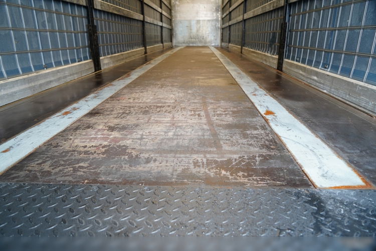 Kogel / FIRANKA / STANDARD / WINDA 2 000 kg  / KOSZ NA PALETY / OŚ PODONOSZONA / SAF  zdjęcie 20