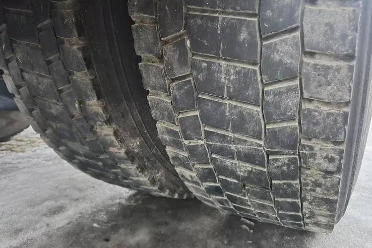 Volvo FH GLOBETROTTER zdjęcie 17