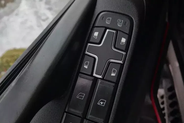 Volvo FH GLOBETROTTER zdjęcie 23