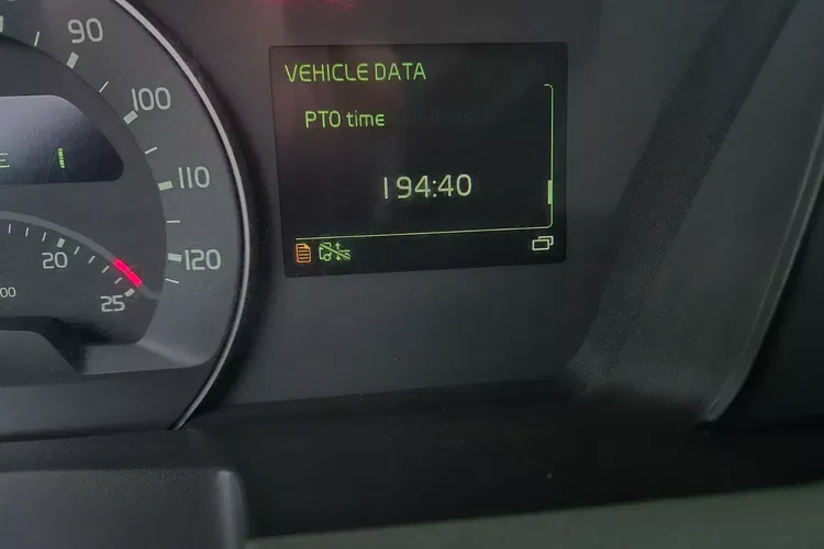 Volvo FH GLOBETROTTER zdjęcie 36