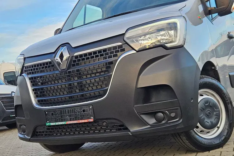 Renault Master L3H2 129999zł Netto Brygadówka 7 osób 2.3 dCi/180KM zdjęcie 14