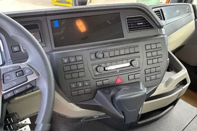 NOWE podwozie MAN TGM 26.320 6x2 / 2026 / bez przebiegu / kab. sypialna zdjęcie 11