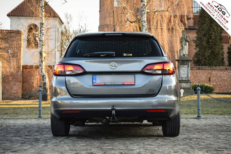 Opel Astra Z polskiego salonu  Piękny kolor  El. klapa - Led - 100% Oryginał zdjęcie 12