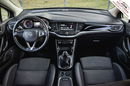 Opel Astra Z polskiego salonu  Piękny kolor  El. klapa - Led - 100% Oryginał zdjęcie 25