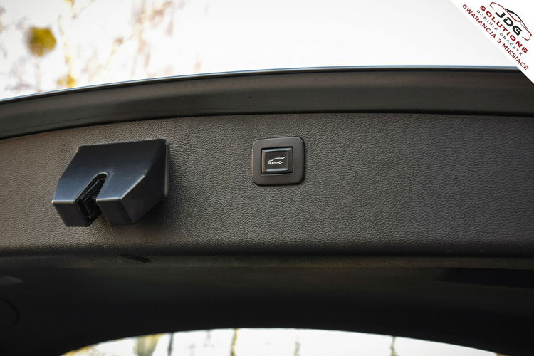 Opel Astra Z polskiego salonu  Piękny kolor  El. klapa - Led - 100% Oryginał zdjęcie 35