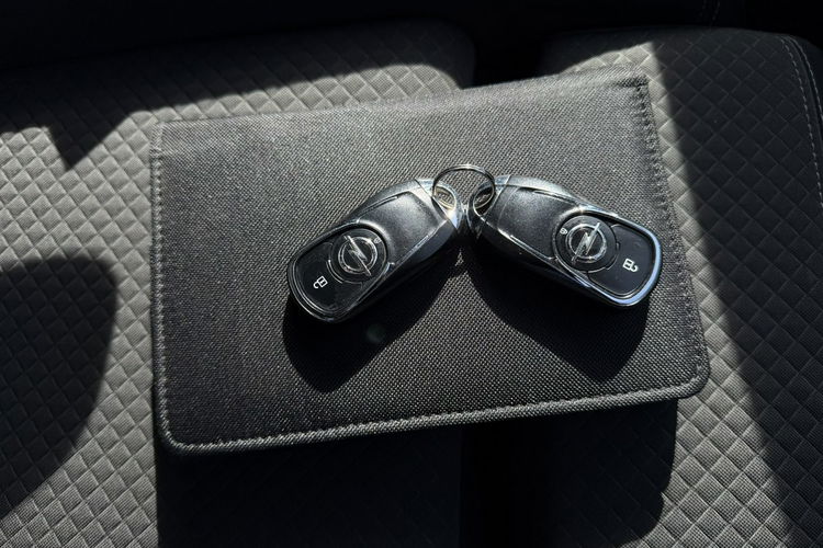 Opel Mokka X Automat, Podgrz. fotele + kierownica, Klimatronic 2-stref, Hak, PDC 2x zdjęcie 28