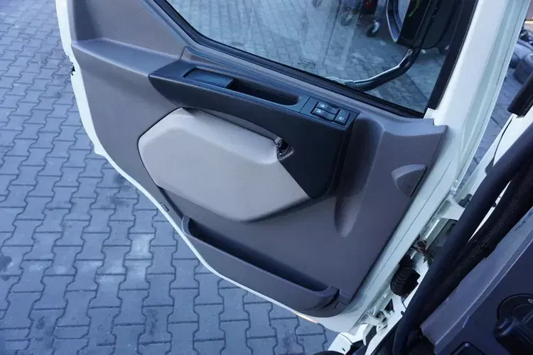 DAF LF / 260 / ACC / E 6 / FIRANKA / 18 PALET / DŁ. 7.2 M zdjęcie 37