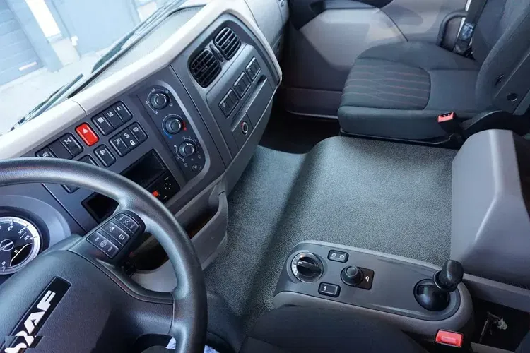 DAF LF / 260 / ACC / E 6 / FIRANKA / 18 PALET / DŁ. 7.2 M zdjęcie 9