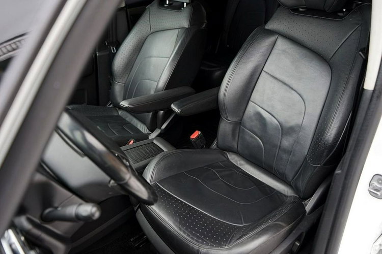 Citroen C4 Picasso 1.6HDI NAVI, skóra, alu R17, 2015r. zdjęcie 19