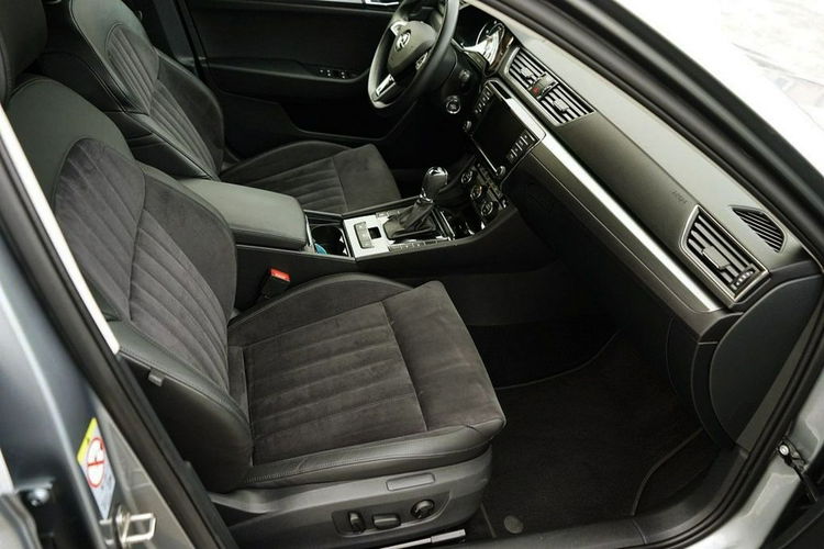 Skoda Superb 1,6TDI NAVI, Xenon, skóra, automat DSG, 2017r. zdjęcie 20
