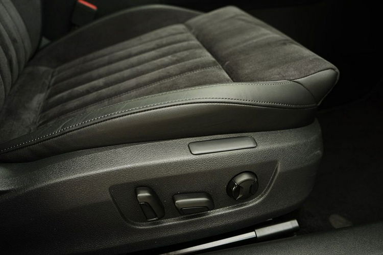 Skoda Superb 1,6TDI NAVI, Xenon, skóra, automat DSG, 2017r. zdjęcie 22