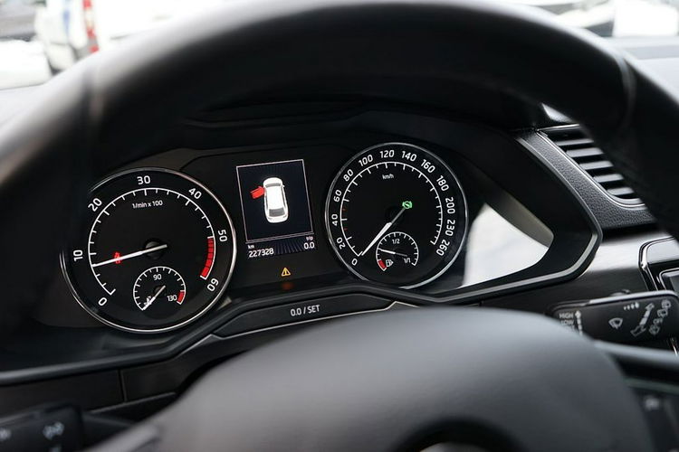 Skoda Superb 1,6TDI NAVI, Xenon, skóra, automat DSG, 2017r. zdjęcie 35