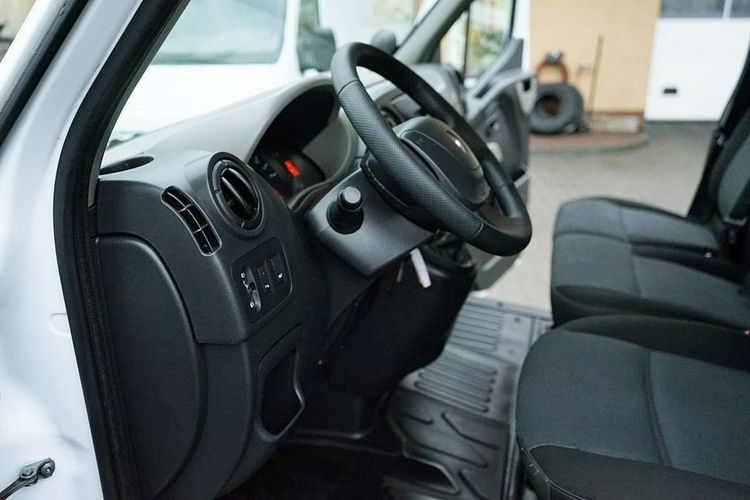 Renault Master 2.3DCI Klima, 130KM, 2017r. zdjęcie 11