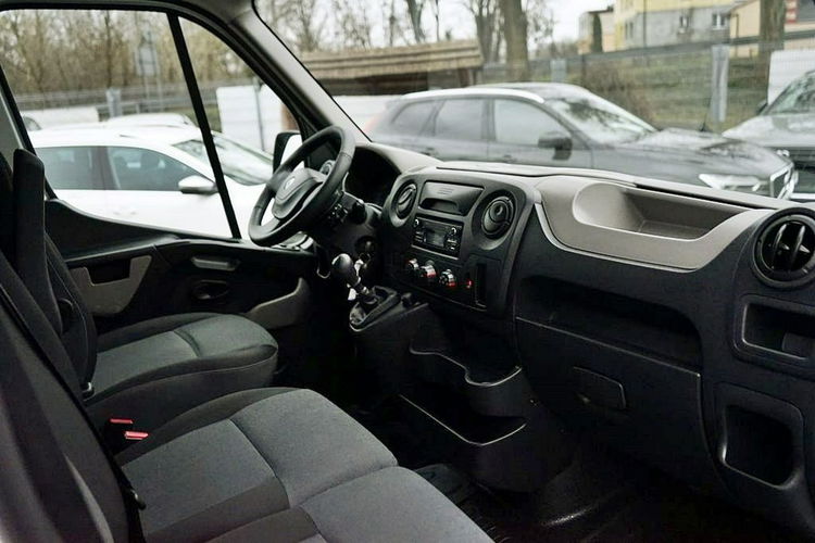 Renault Master 2.3DCI Klima, 130KM, 2017r. zdjęcie 13