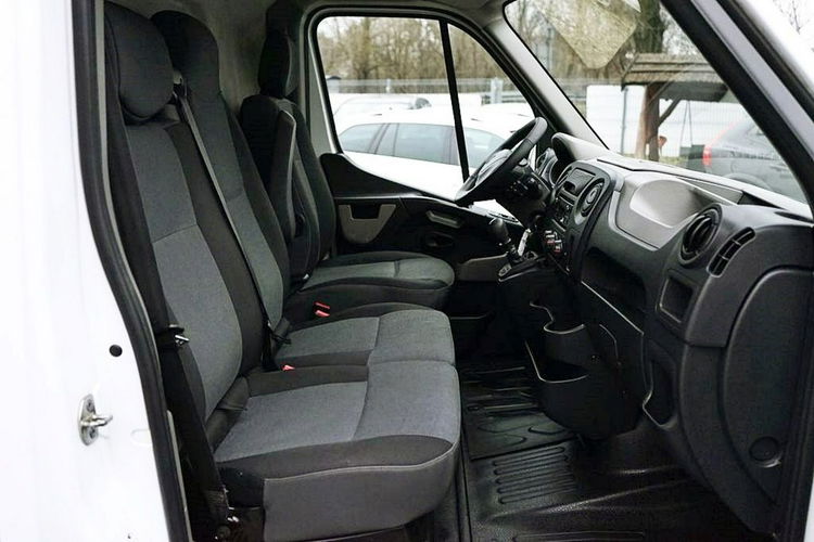 Renault Master 2.3DCI Klima, 130KM, 2017r. zdjęcie 14