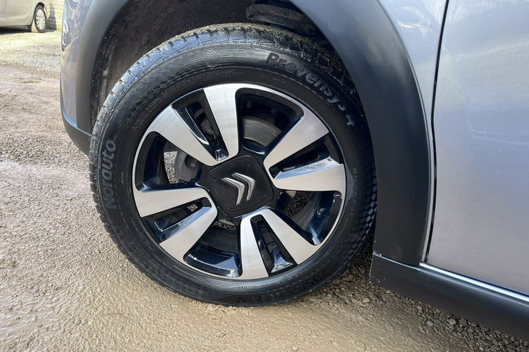 Citroen C3 1.2 Zarejestrowany Climatronic Led Navi czujniki TempomatStan Idealny zdjęcie 12