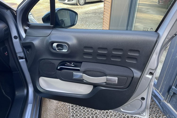 Citroen C3 1.2 Zarejestrowany Climatronic Led Navi czujniki TempomatStan Idealny zdjęcie 19