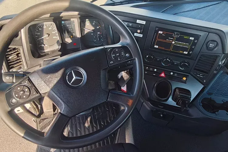 Mercedes AROCS 2545. 6x4 HAKOWIEC 20 ton zdjęcie 14