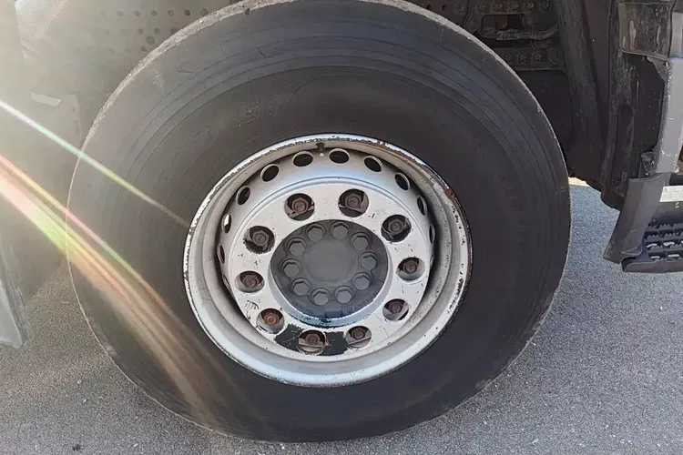 Mercedes AROCS 2545. 6x4 HAKOWIEC 20 ton zdjęcie 17