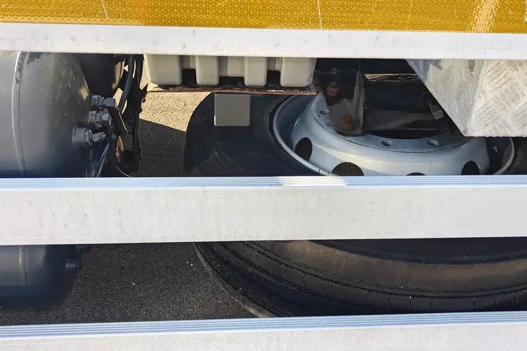 Mercedes AROCS 2545. 6x4 HAKOWIEC 20 ton zdjęcie 34