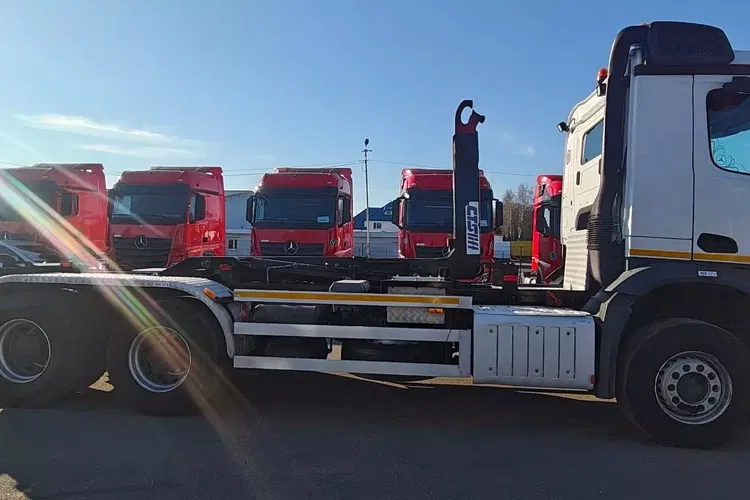 Mercedes AROCS 2545. 6x4 HAKOWIEC 20 ton zdjęcie 6