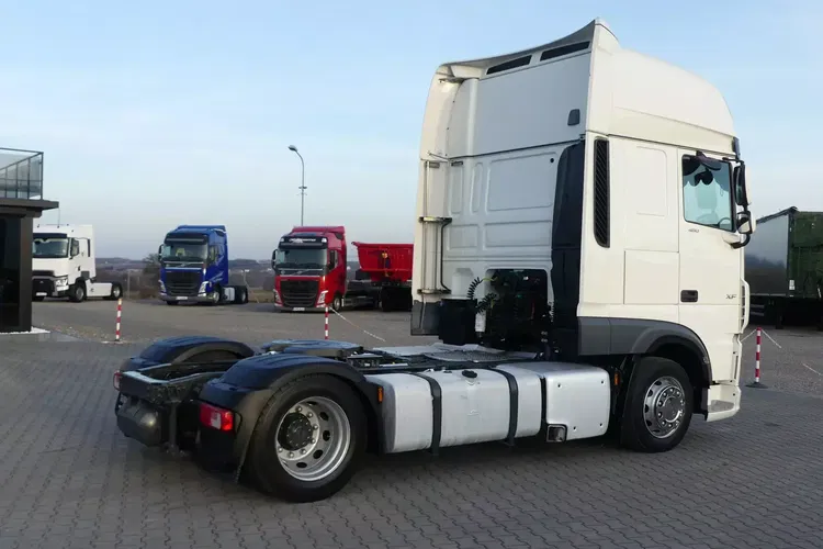 DAF XF 106.480 / LOW DECK / IDEALNY STAN / SUPER SPACE CAB / zdjęcie 10