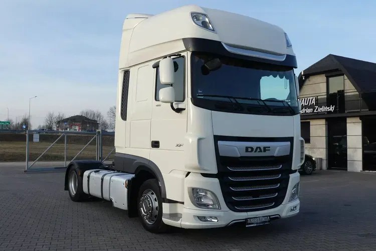 DAF XF 106.480 / LOW DECK / IDEALNY STAN / SUPER SPACE CAB / zdjęcie 14