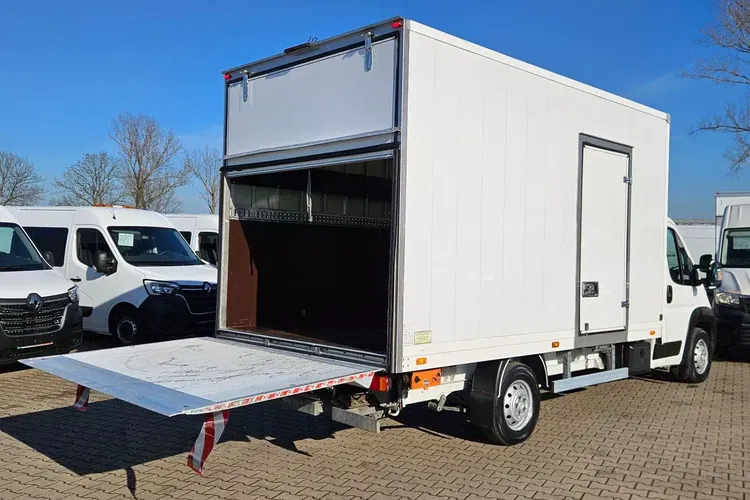Peugeot boxer Kontener 8 ePAL 64999zł NETTO 2.0 HDi/165KM zdjęcie 10