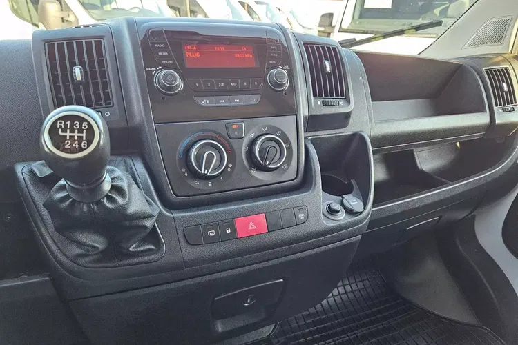Peugeot boxer Kontener 8 ePAL 64999zł NETTO 2.0 HDi/165KM zdjęcie 23