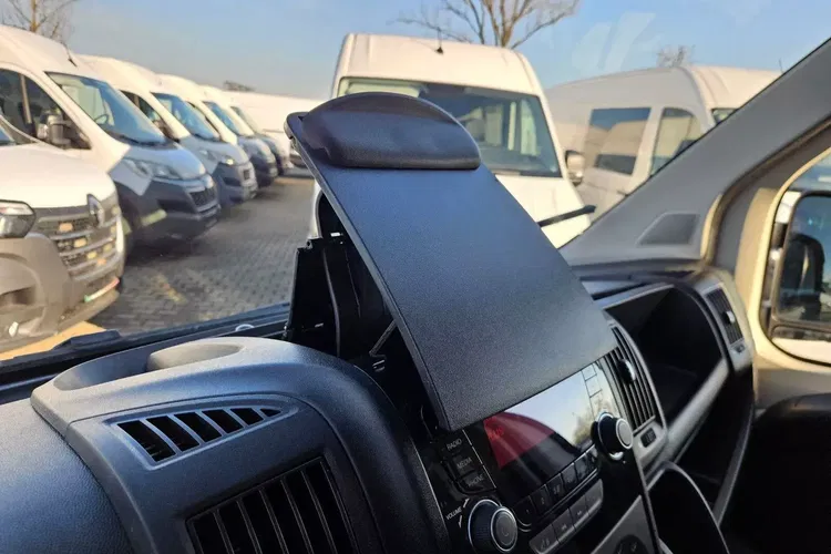 Peugeot boxer Kontener 8 ePAL 64999zł NETTO 2.0 HDi/165KM zdjęcie 24