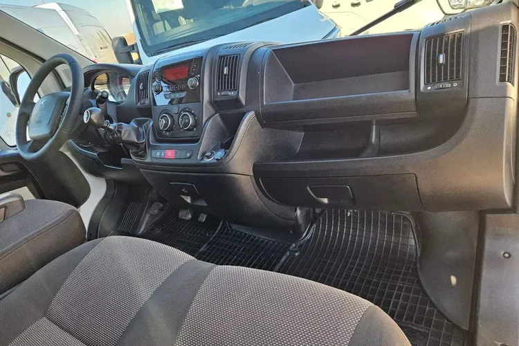 Peugeot boxer Kontener 8 ePAL 64999zł NETTO 2.0 HDi/165KM zdjęcie 29