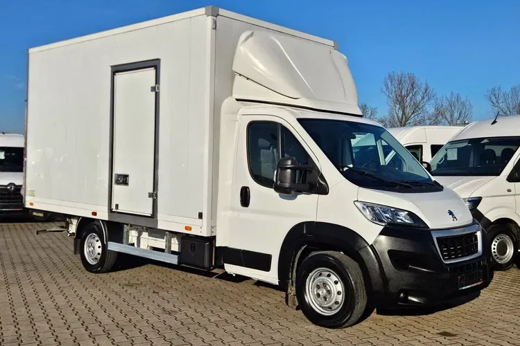Peugeot boxer Kontener 8 ePAL 64999zł NETTO 2.0 HDi/165KM zdjęcie 3