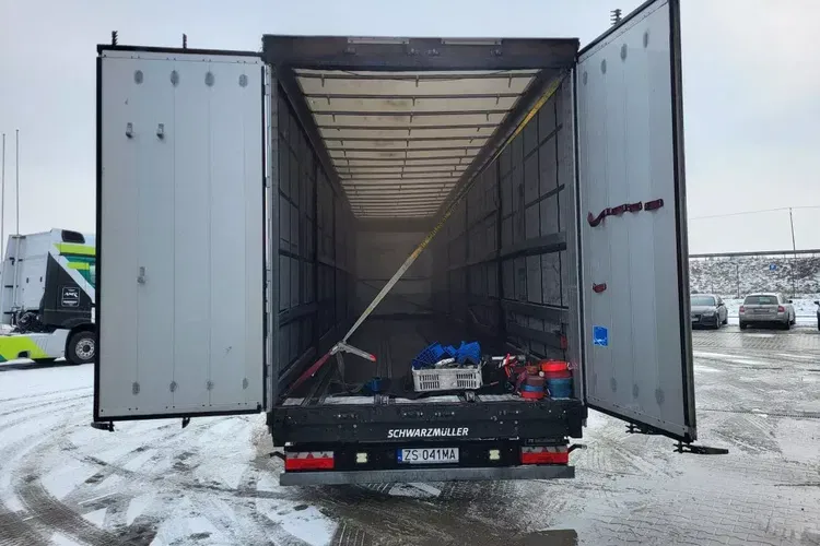 Schwarzmuller S1 J-SERIE zdjęcie 11